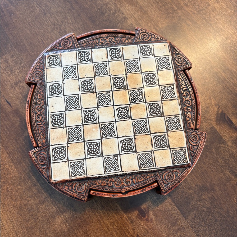 Chess set